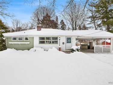 250 S 2nd Street, Lewiston, NY 14092