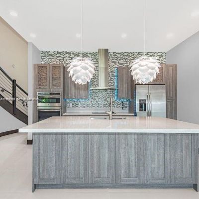 8981 NW 154th Ter, Unit 8981, Miami Lakes, FL 33018 Photo