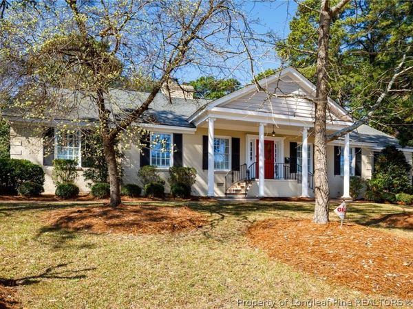 1134 Offshore Drive, Fayetteville, NC 28305