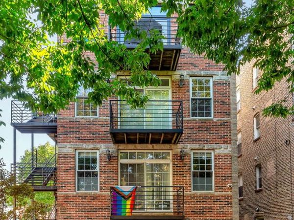 2701 W Hirsch Street, Unit 2, Chicago, IL 60622