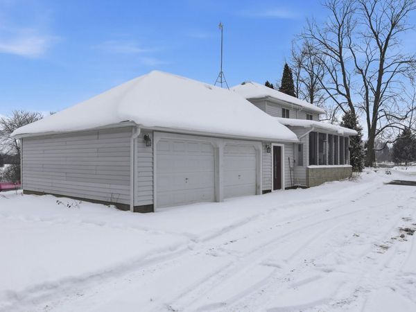 16480 16 Mile Road, Big Rapids, MI 49307