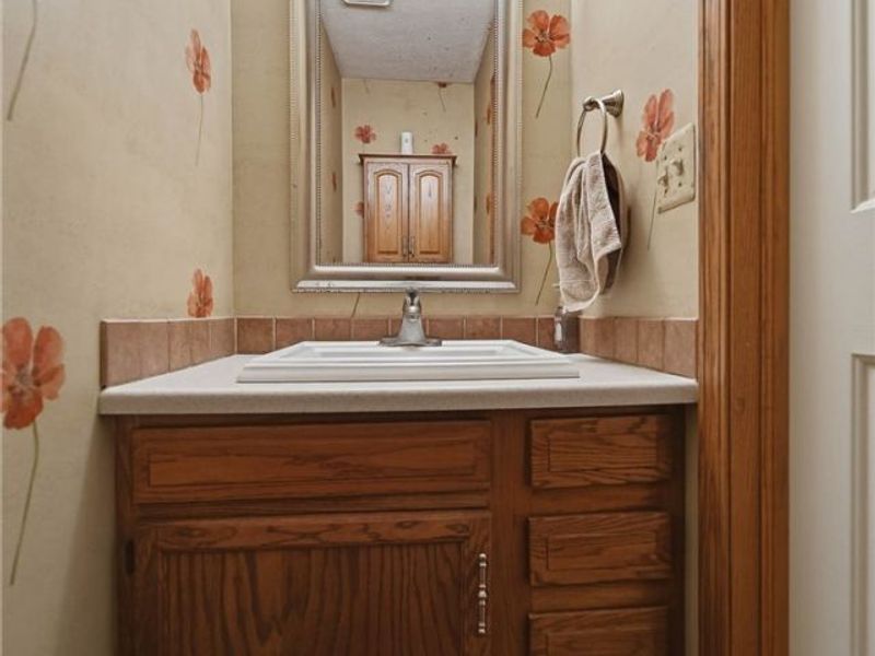 6416 Blossomwood Circle NE, Canton, OH 44721 Photo 14