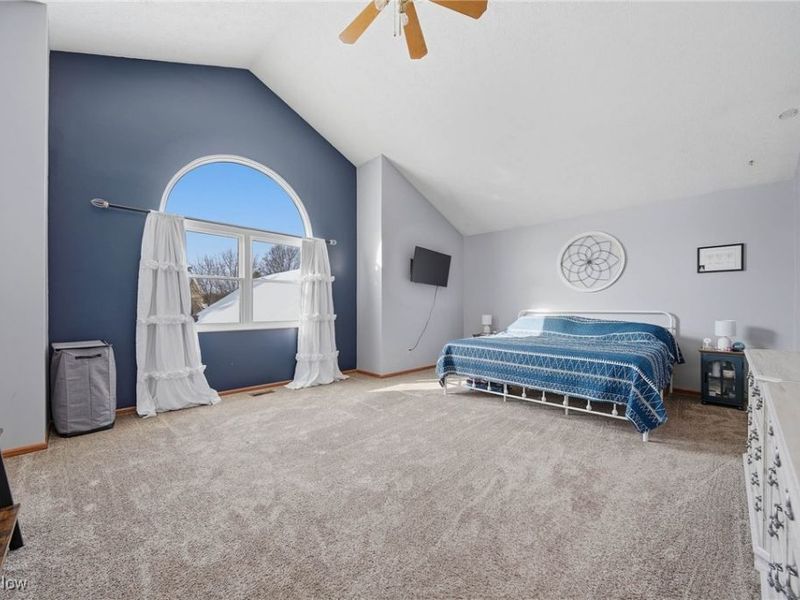 6416 Blossomwood Circle NE, Canton, OH 44721 Photo 16