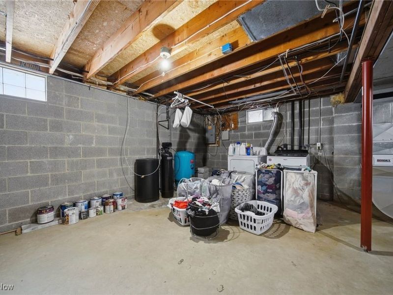 6416 Blossomwood Circle NE, Canton, OH 44721 Photo 33