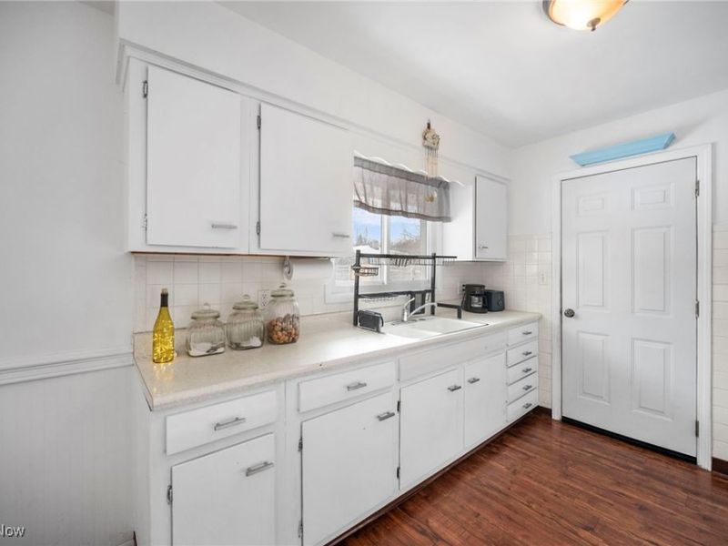 4390 Middle Ridge Road, Perry, OH 44081 Photo 13