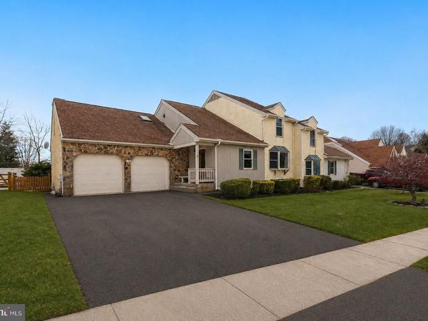87 CHANDLER COURT, HOCKESSIN, DE 19707