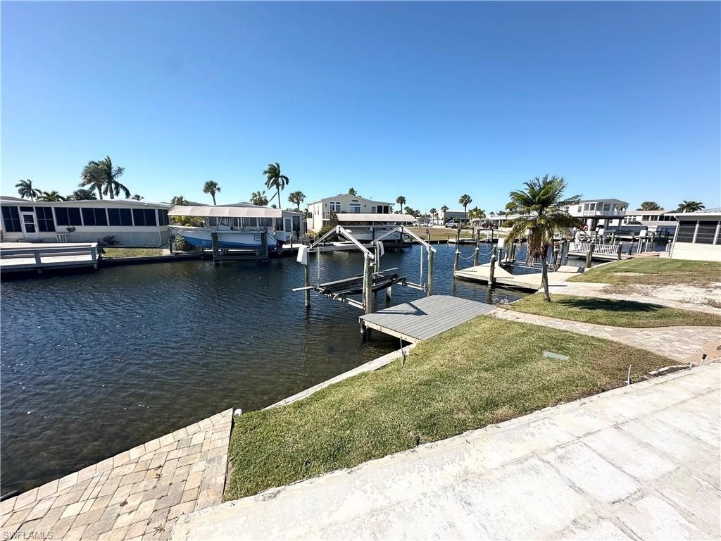 17700 Peppard Dr , Fort Myers Beach, FL 33931 Photo