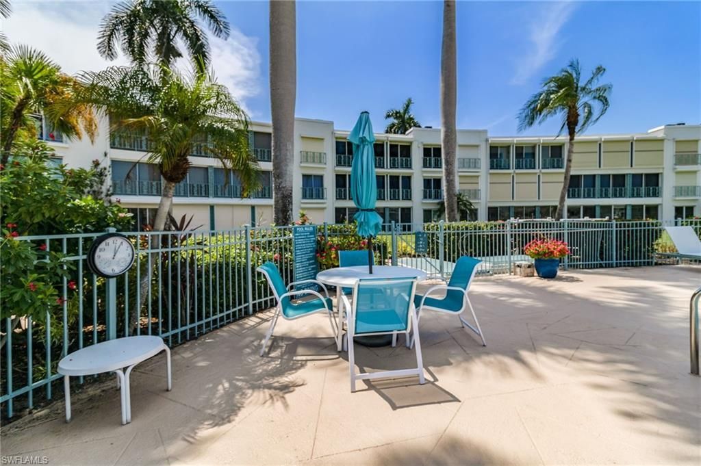 383 Harbour Dr, Unit 101, Naples, FL 34103 Photo