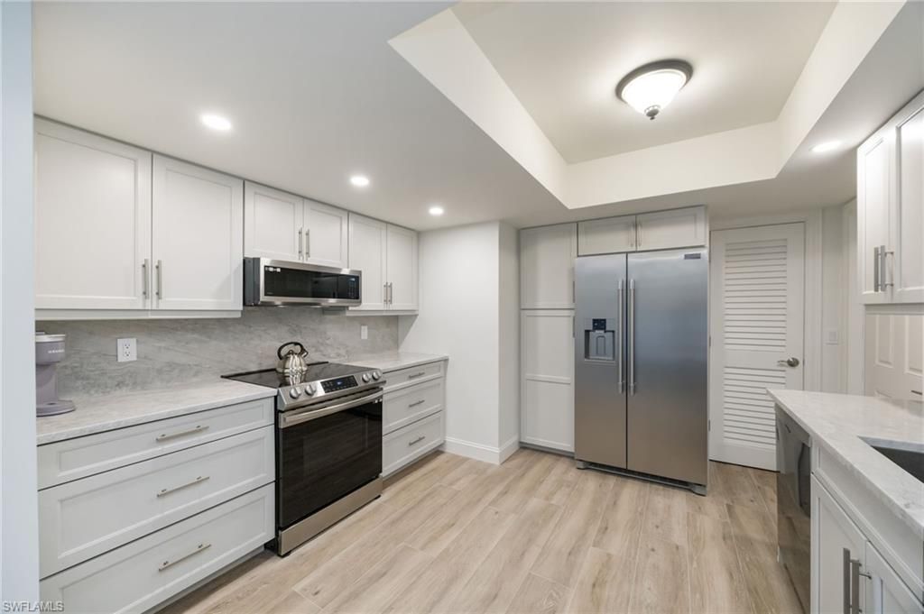 383 Harbour Dr, Unit 101, Naples, FL 34103 Photo