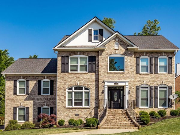 102 Fairlake Ct, Hendersonville, TN 37075