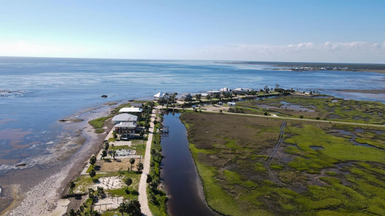 22193 S Gulfview Drive , Perry, FL 32348 Photo