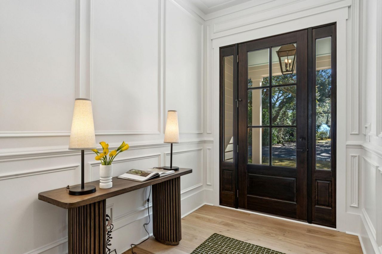 740 Atlantic Street Photo 9