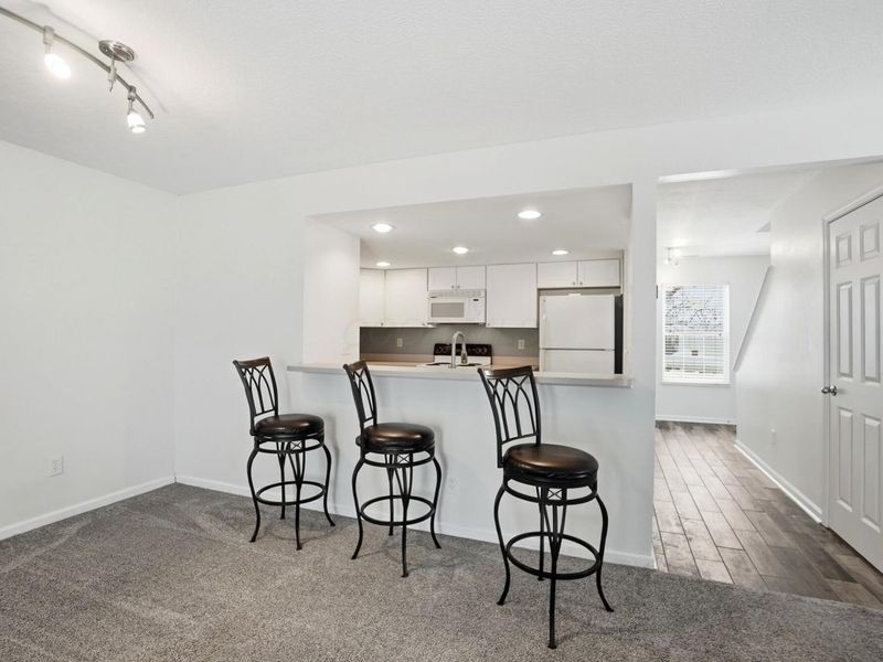 6336 Lakeview Drive E, Unit 19, Grove City, OH 43123 Photo 12