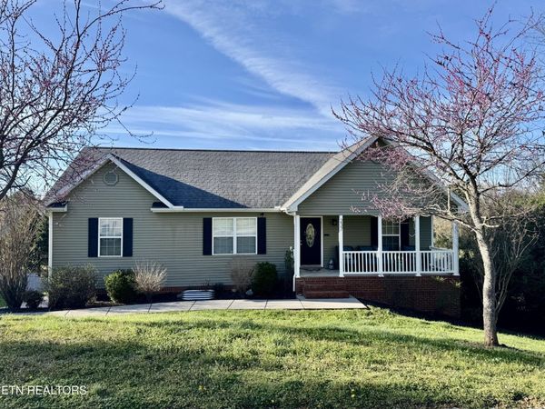 237 Ridgefield Drive, Maryville, TN 37804