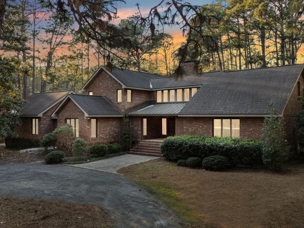 750 Lake Dornoch Drive, Pinehurst, NC 28374