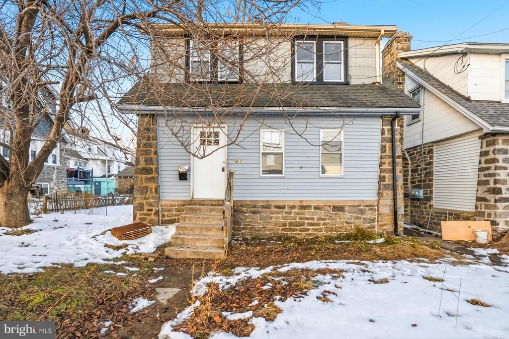 7603 W CHESTER PIKE, UPPER DARBY, PA 19082