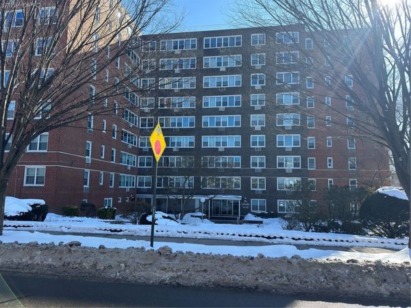 164-20 Highland Avenue, Unit 7V, Jamaica, NY 11432