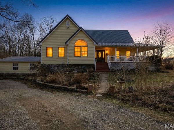 5050 Madison Road, Farmington, MO 63640