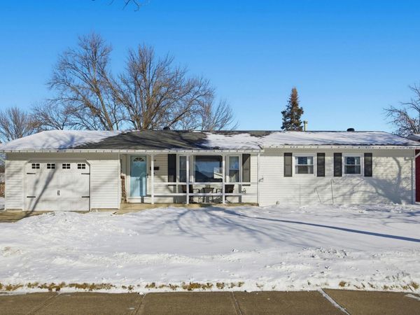 518 Birch Lane, Moorhead, MN 56560