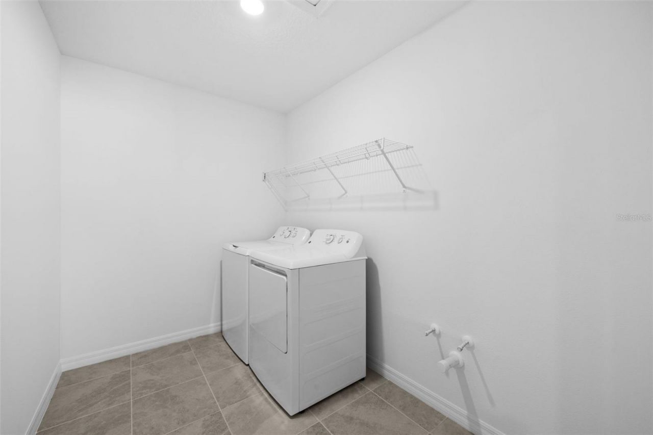 5429 Tripoli Drive, Palmetto, FL 34221 Photo