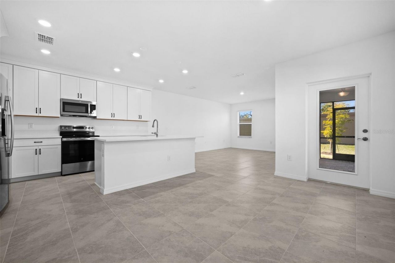 5429 Tripoli Drive, Palmetto, FL 34221 Photo