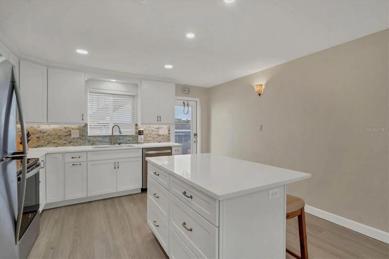 6006 Midnight Pass Road, Unit 36, Sarasota, FL 34242 Photo