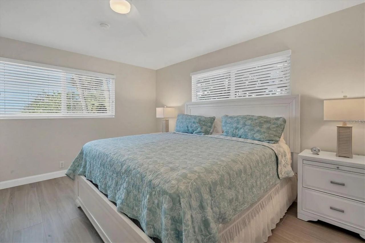 6006 Midnight Pass Road, Unit 36, Sarasota, FL 34242 Photo