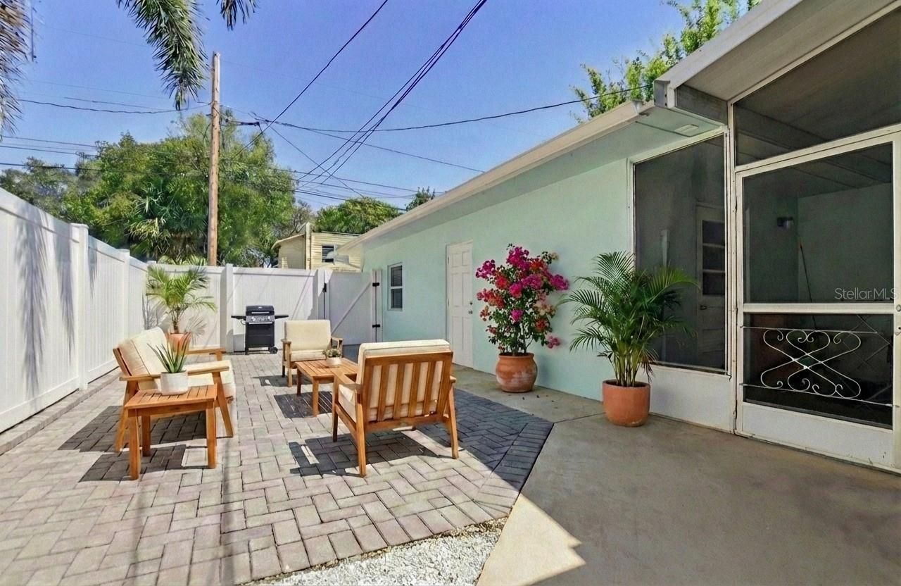 811 26th Avenue N, Saint Petersburg, FL 33704 Photo