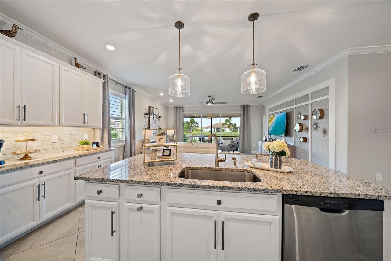 2520 Avolet Court, Bradenton, FL 34211 Photo