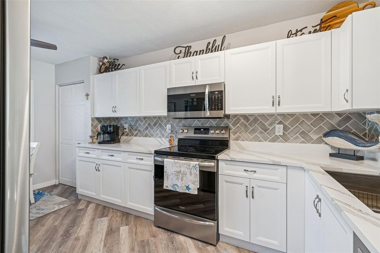 3950 Ironwood Circle, Unit 103, Bradenton, FL 34209 Photo