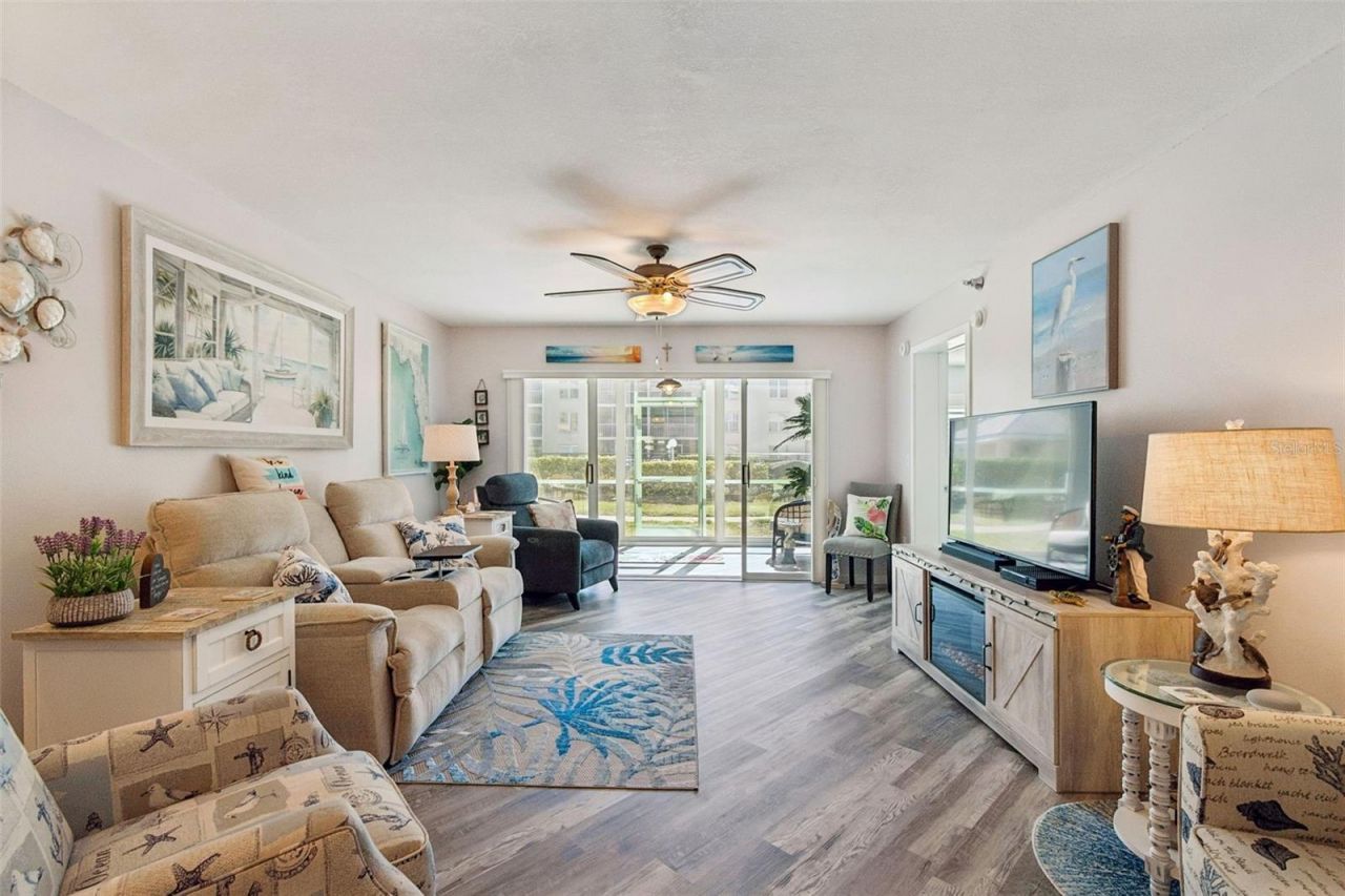 3950 Ironwood Circle, Unit 103, Bradenton, FL 34209 Photo