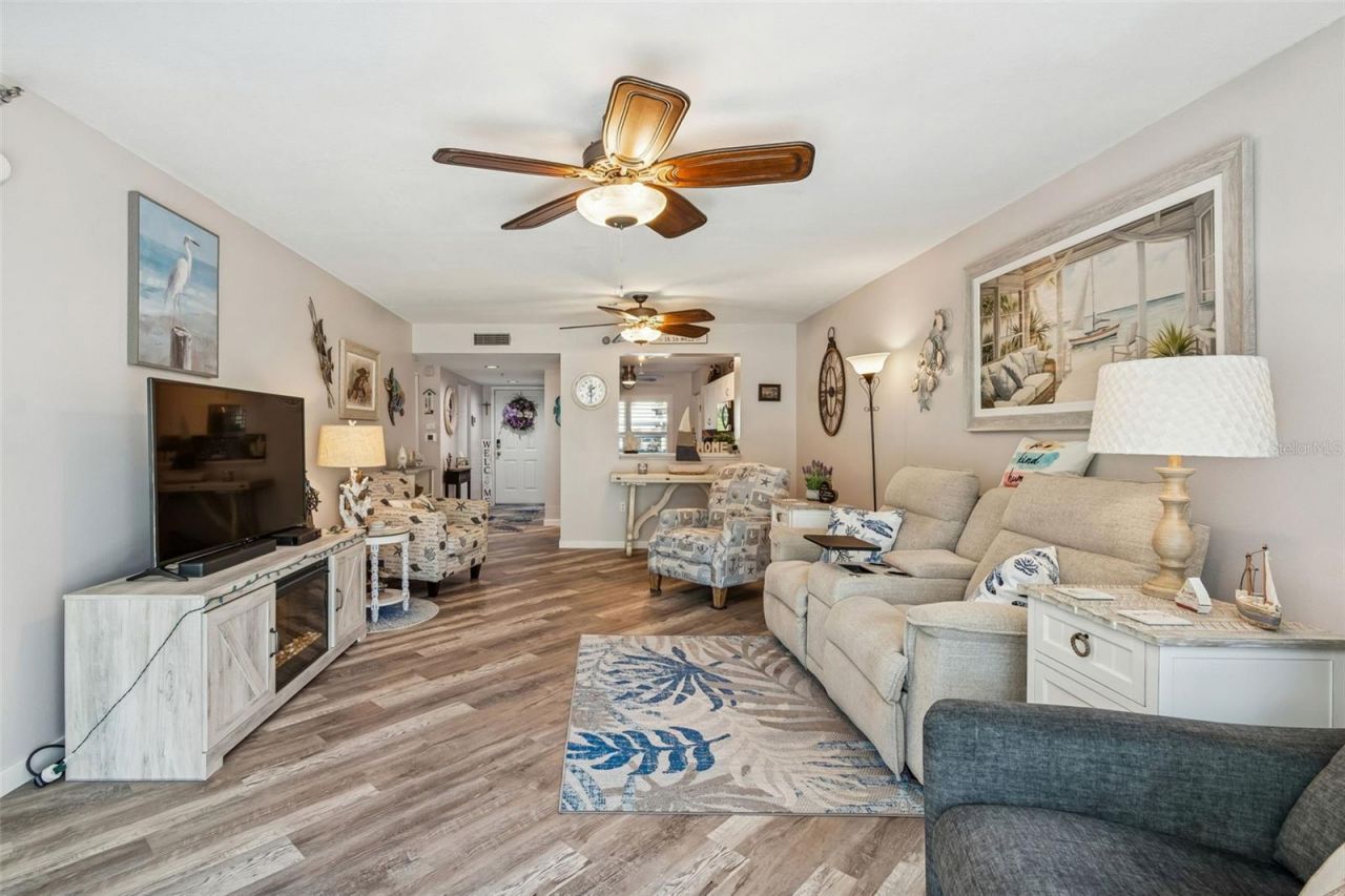 3950 Ironwood Circle, Unit 103, Bradenton, FL 34209 Photo