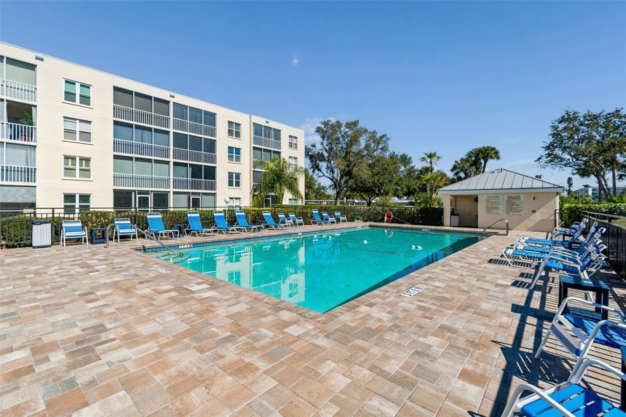 3950 Ironwood Circle, Unit 103, Bradenton, FL 34209 Photo