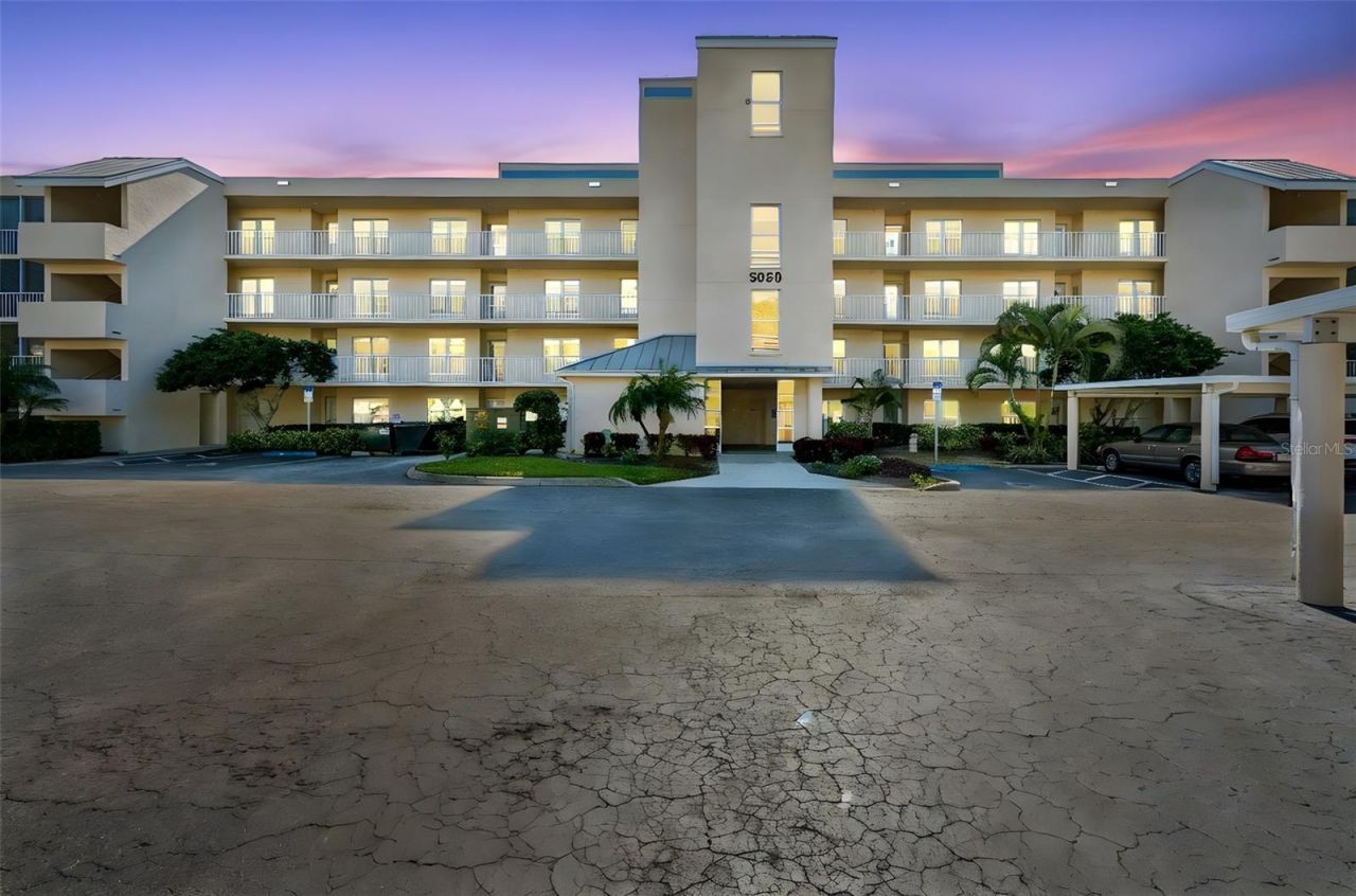 3950 Ironwood Circle, Unit 103, Bradenton, FL 34209 Photo