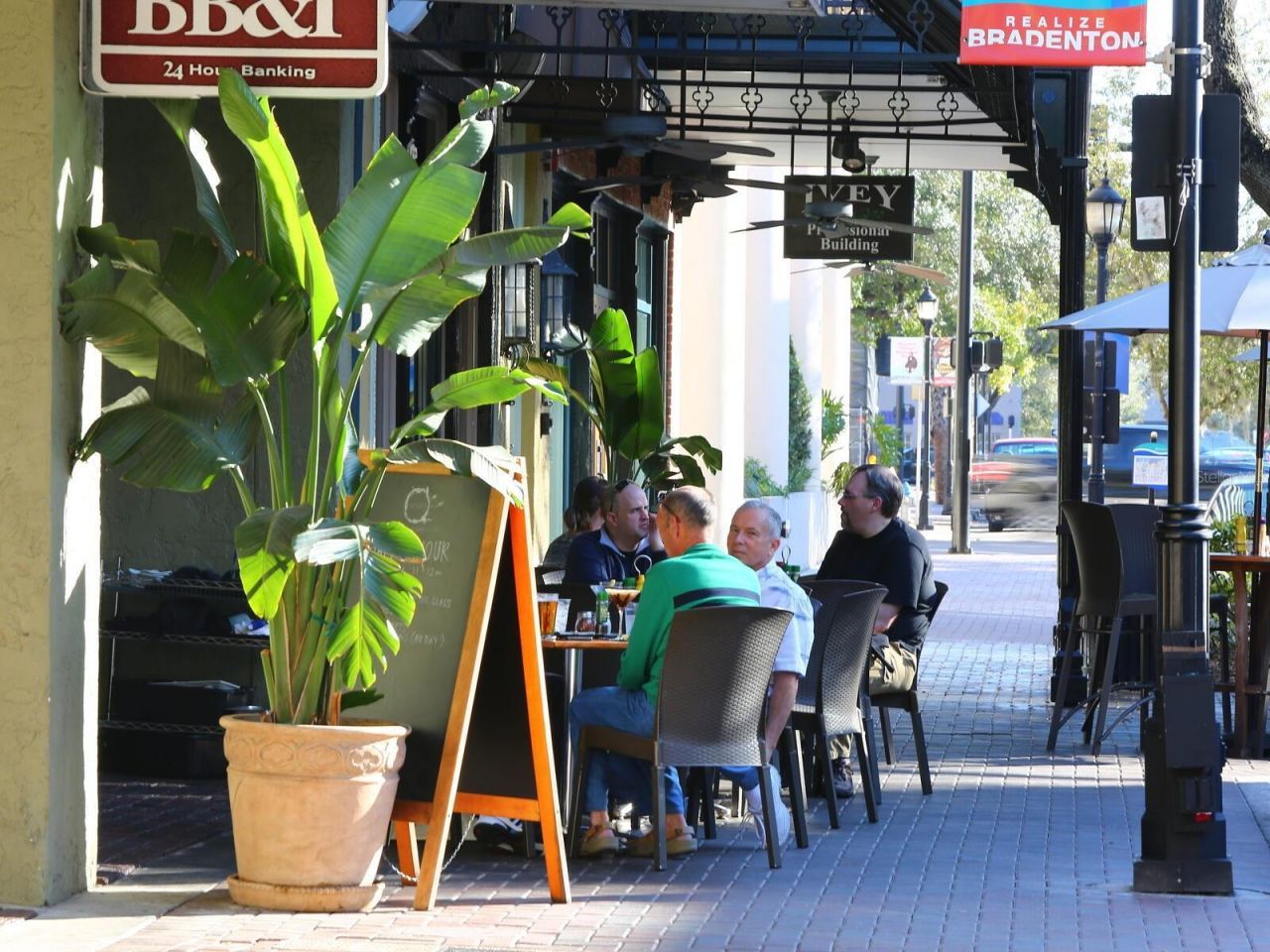 1401 1st Avenue E, Bradenton, FL 34208 Photo