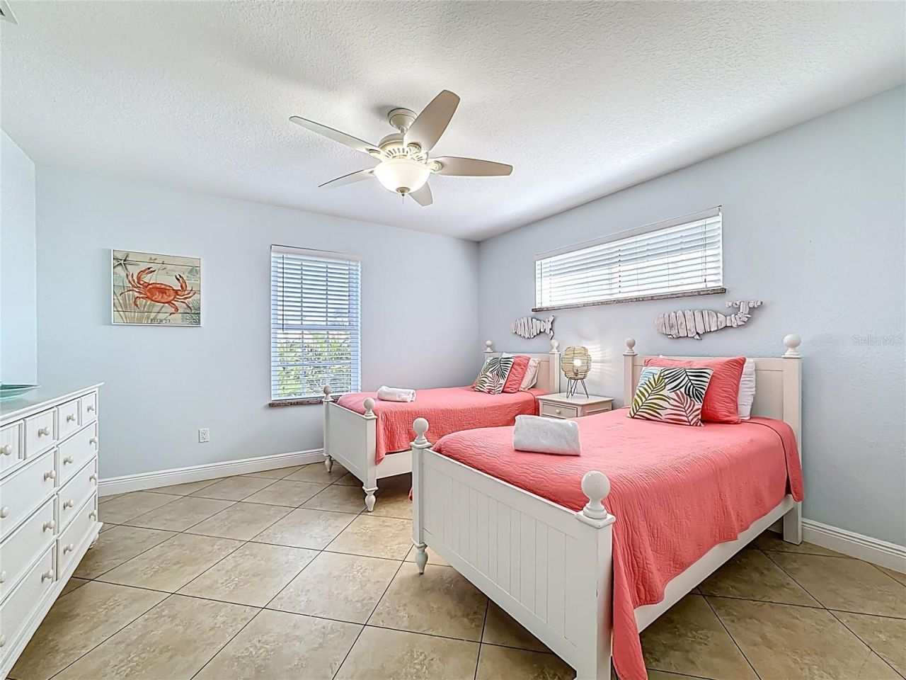 4805 2nd Avenue, Holmes Beach, FL 34217 Photo