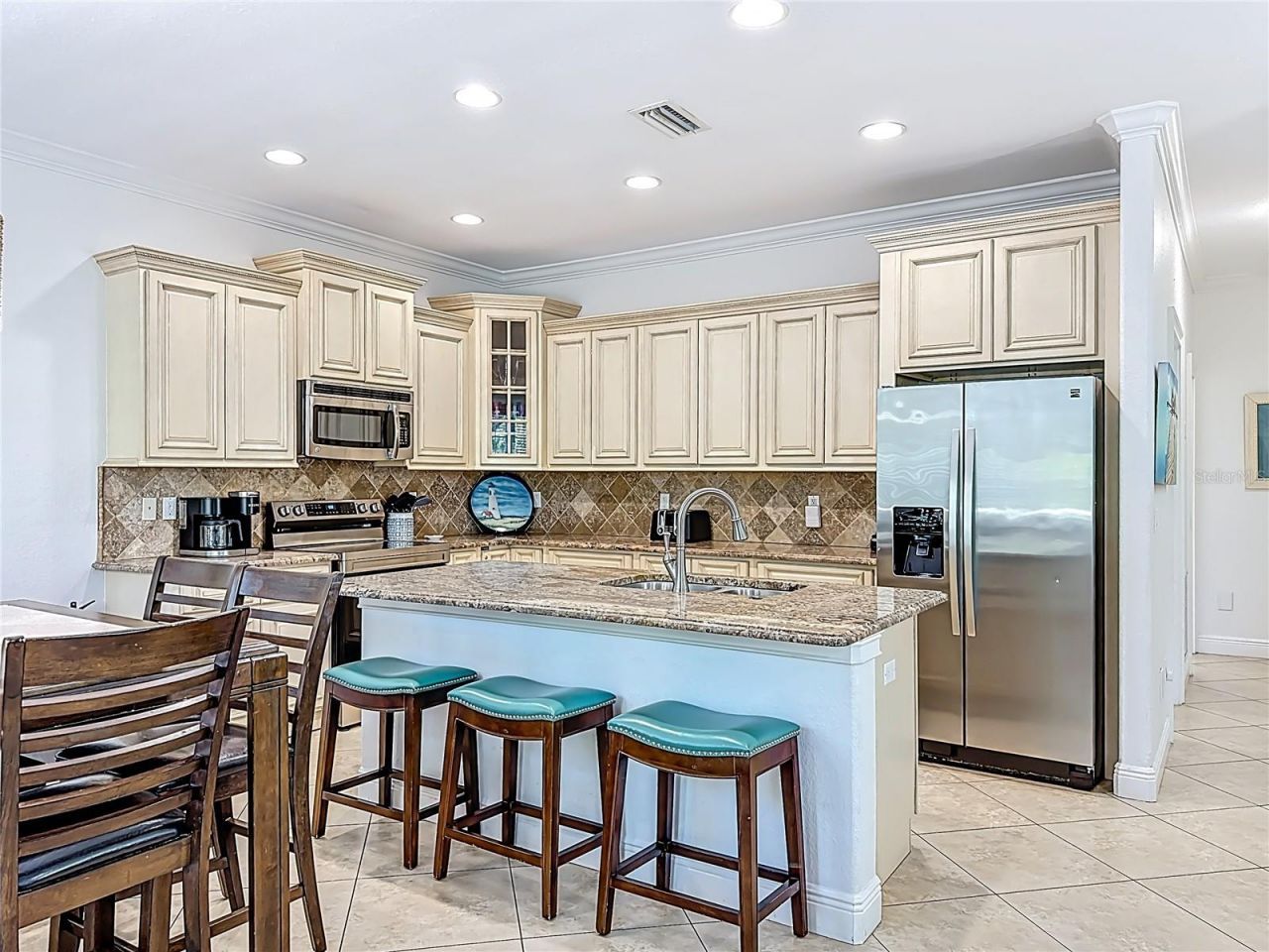 4805 2nd Avenue, Holmes Beach, FL 34217 Photo