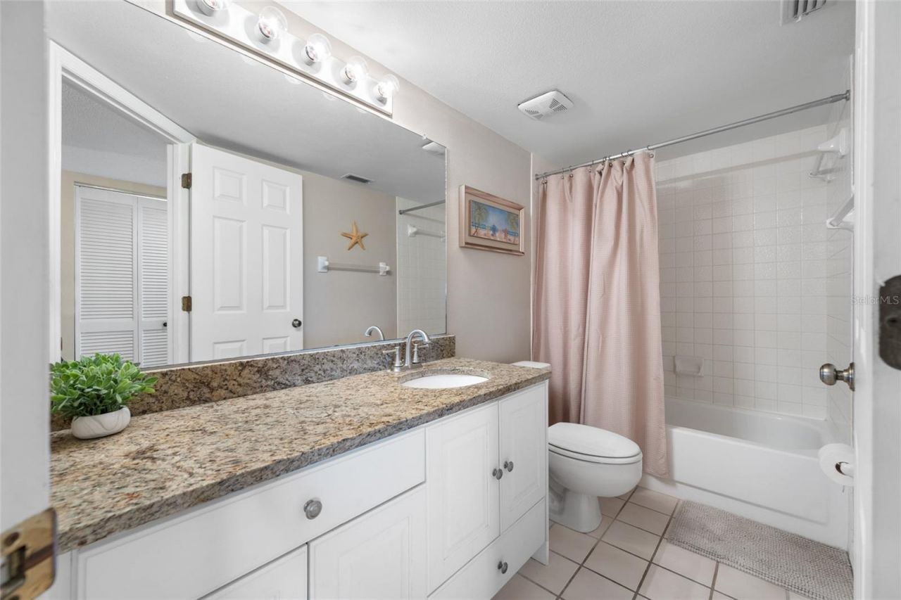 18450 Gulf Boulevard, Unit 213, Indian Shores, FL 33785 Photo