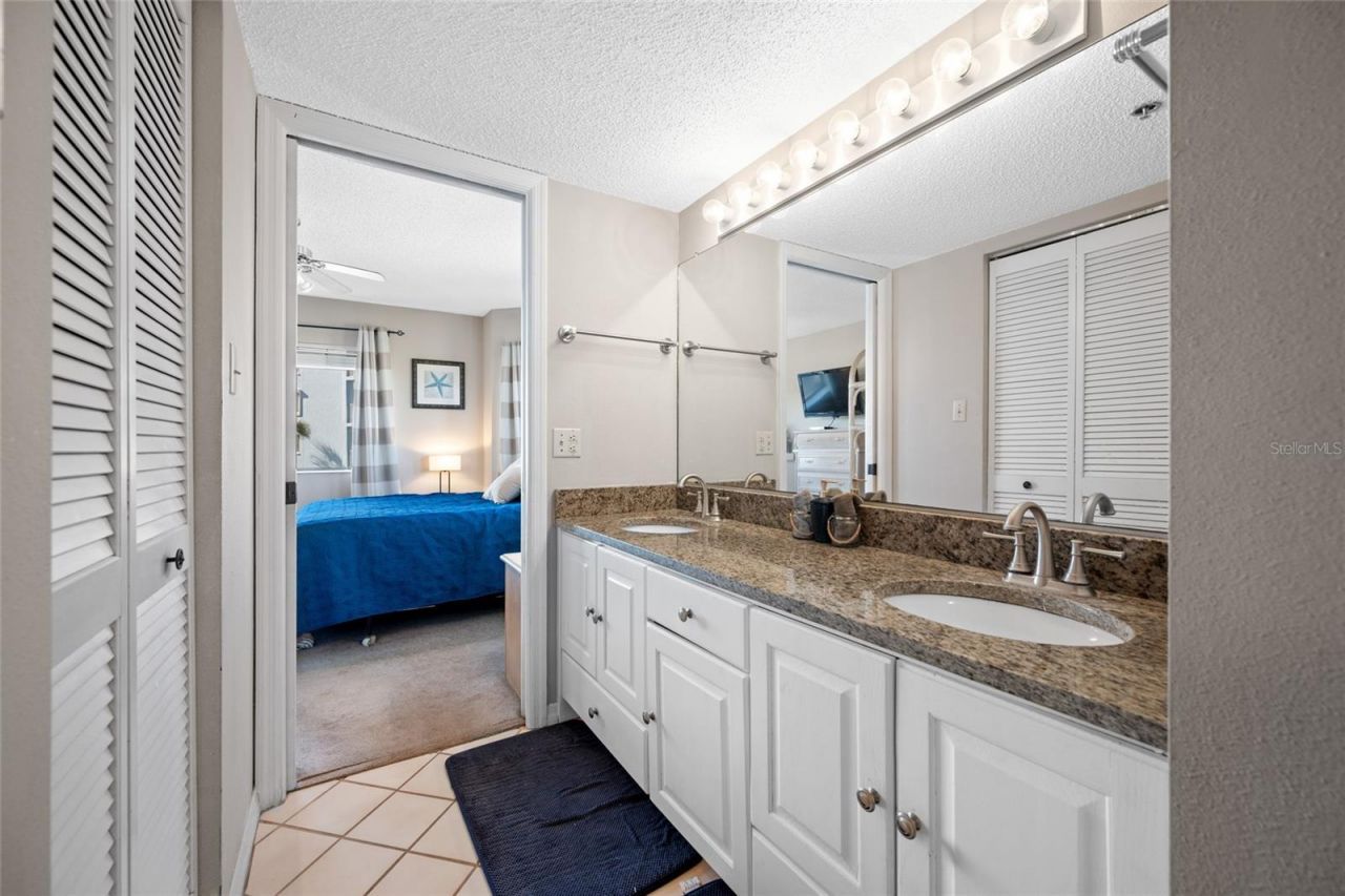 18450 Gulf Boulevard, Unit 213, Indian Shores, FL 33785 Photo