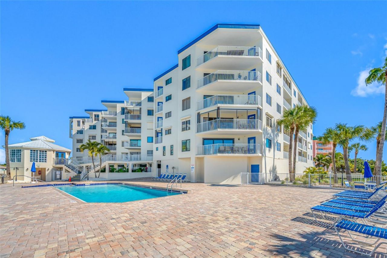 18450 Gulf Boulevard, Unit 213, Indian Shores, FL 33785 Photo