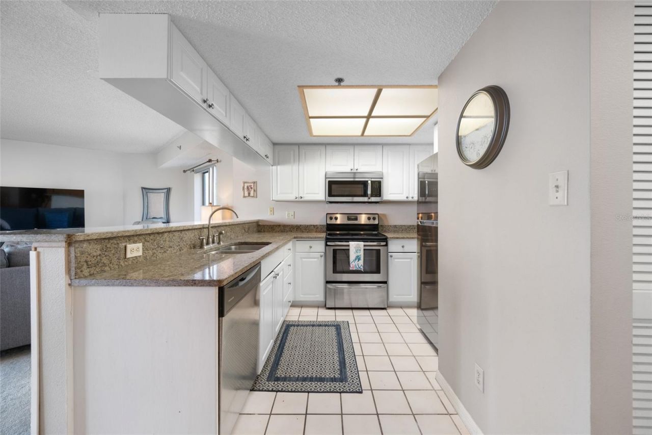 18450 Gulf Boulevard, Unit 213, Indian Shores, FL 33785 Photo