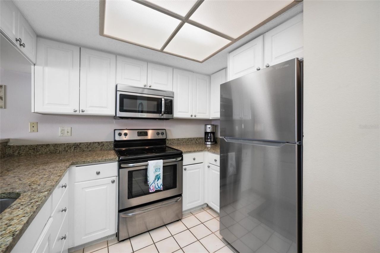 18450 Gulf Boulevard, Unit 213, Indian Shores, FL 33785 Photo