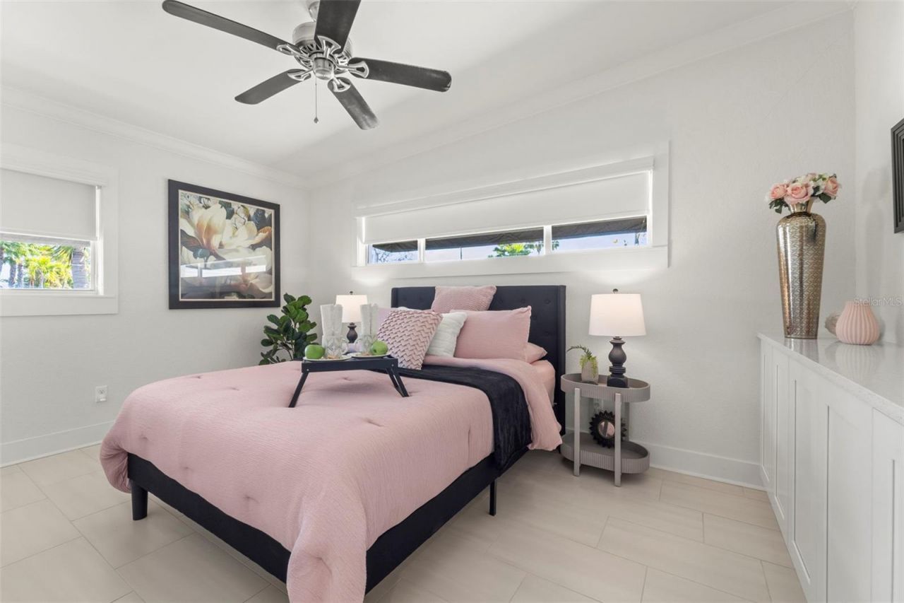 402 161st Avenue, Redington Beach, FL 33708 Photo