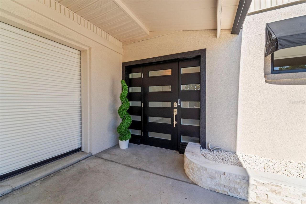 402 161st Avenue, Redington Beach, FL 33708 Photo