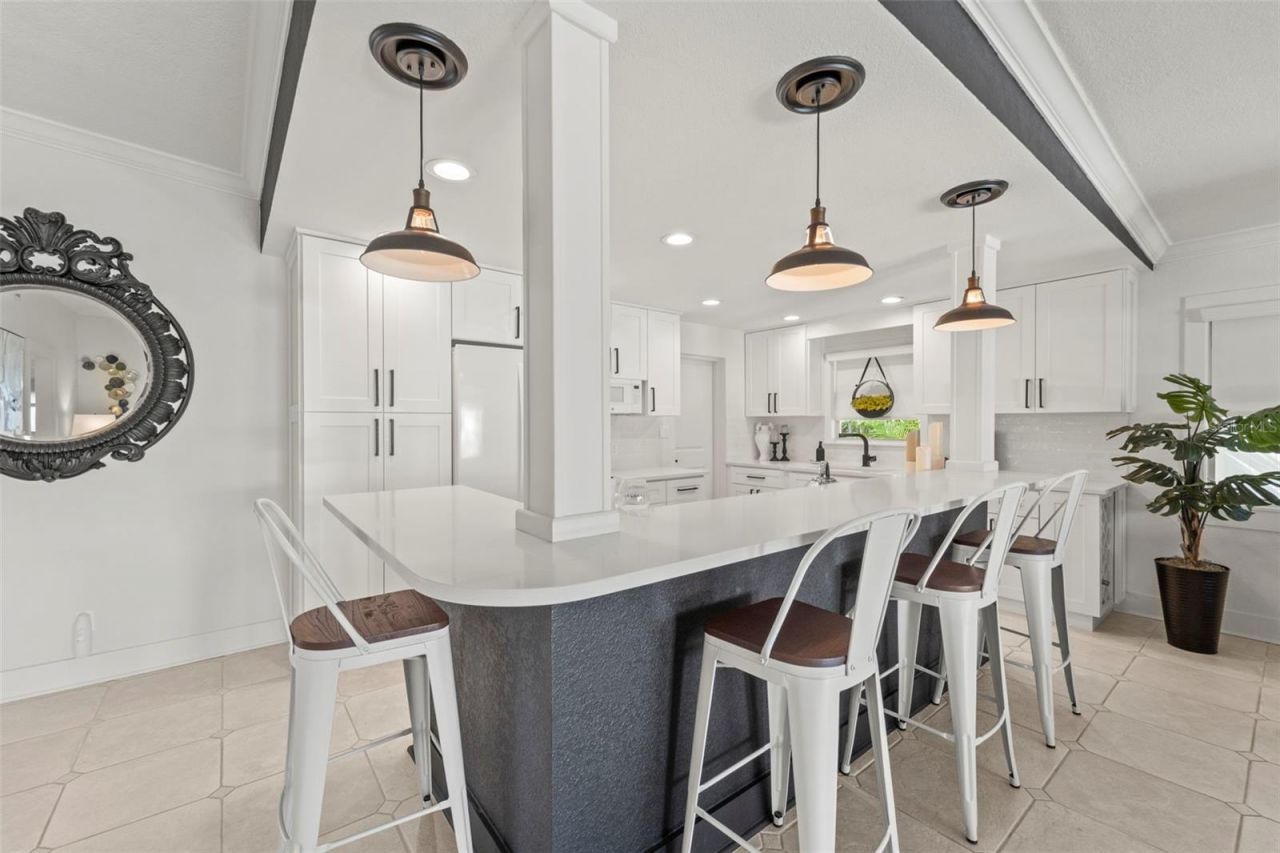 402 161st Avenue, Redington Beach, FL 33708 Photo
