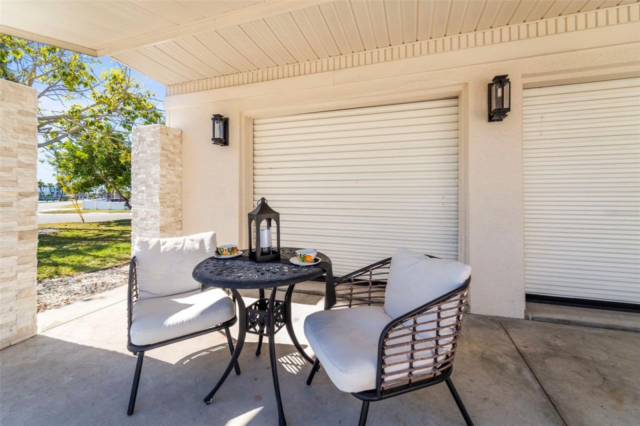 402 161st Avenue, Redington Beach, FL 33708 Photo