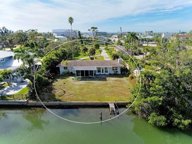 107 LOUELLA LANE, NOKOMIS, FL 34275