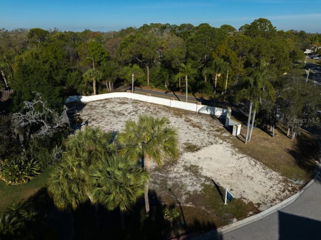 4690 Laurel Oak Lane Ne, Saint Petersburg, FL 33703 Photo