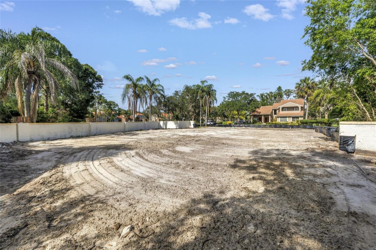 4690 Laurel Oak Lane Ne, Saint Petersburg, FL 33703 Photo