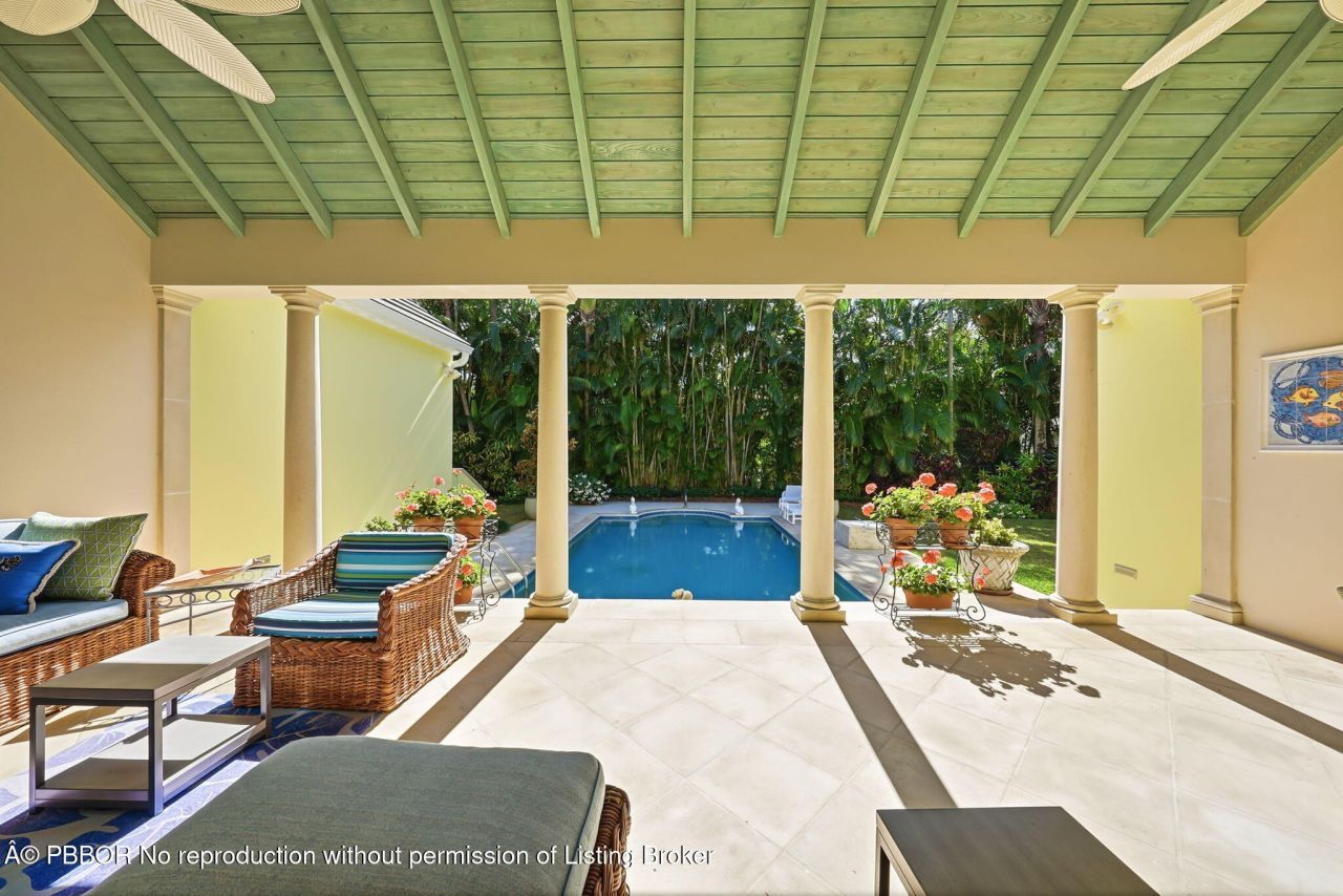 240 Tangier Avenue, Palm Beach, FL 33480 Photo